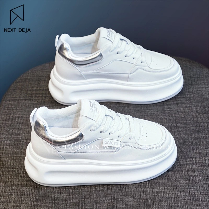 真皮内增高小白鞋女2025年秋季新款休闲厚底鞋子爆款加绒松糕板鞋