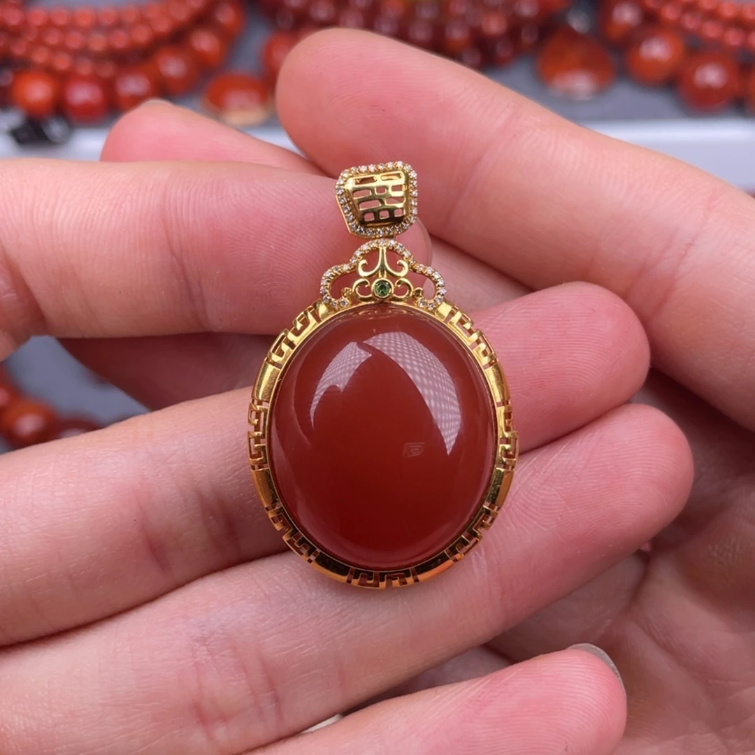 南红玛瑙18K金镶嵌其他23mm瓦西锦红原矿吊坠