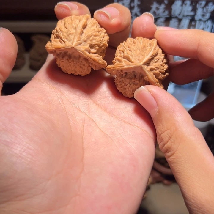 吊坠文玩核桃33全品盘山三棱