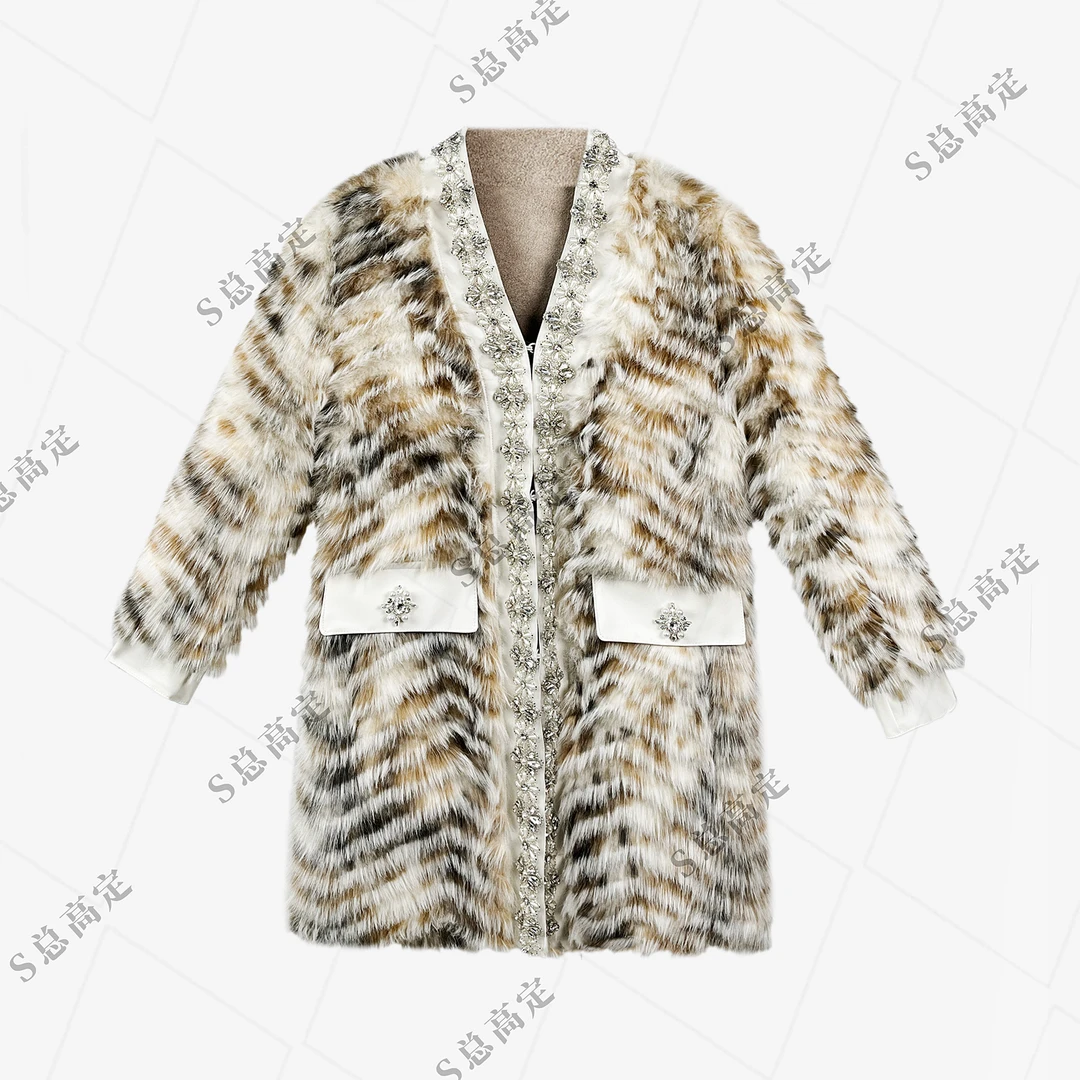 【妮妮】欧式冬季新款虎纹设计钉珠花边气质百搭外套D0393