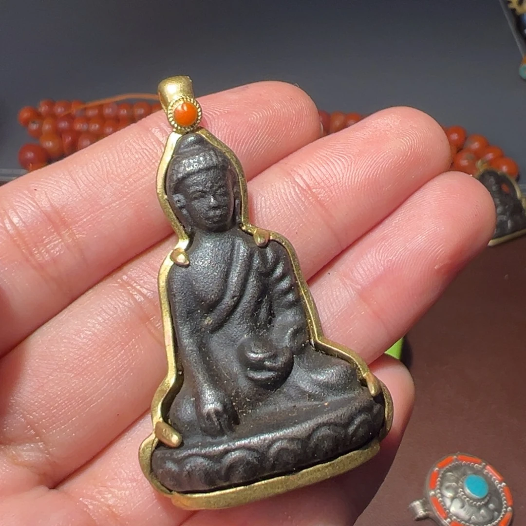 倔***卜吊坠（不含链）琉璃