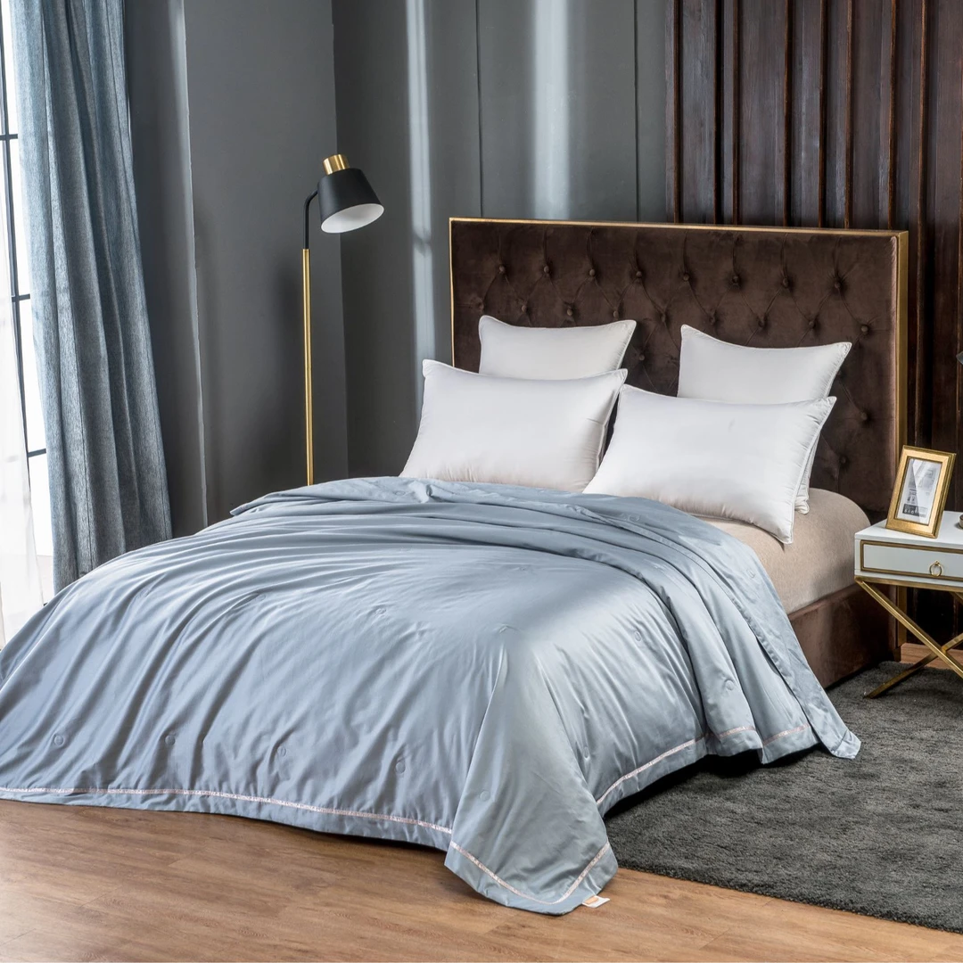 美来桑蚕丝夏凉水洗被空调被轻奢纯色夏凉被