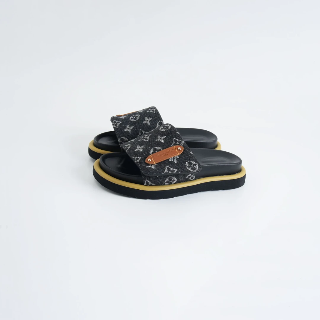 七七专属&新款老花大牌风厚底柔软休闲百搭外穿防滑#跟高4CM