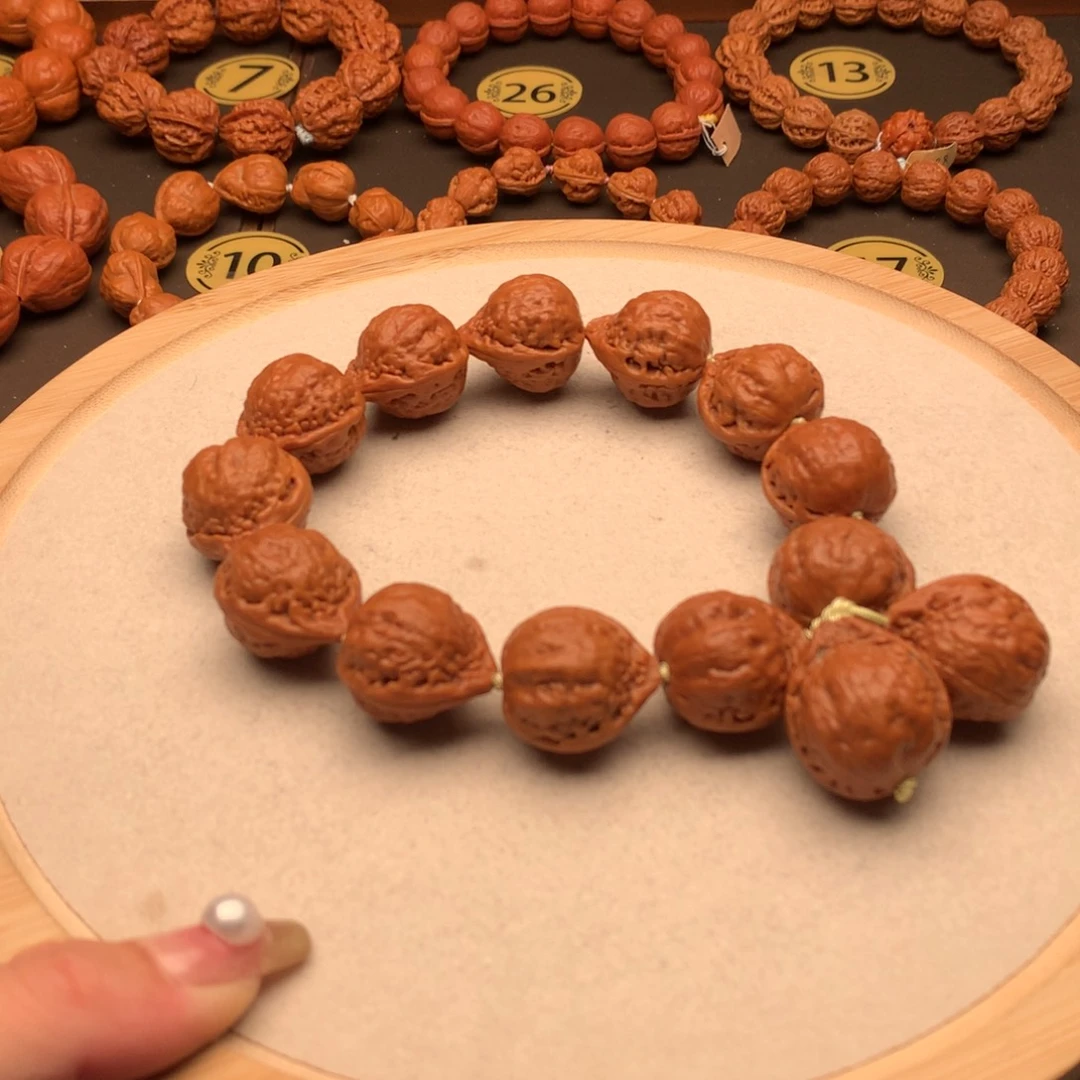 文玩核桃手串皇冠麒麟鼎
