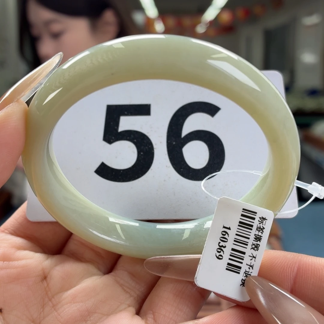 和田玉未镶嵌手镯结构