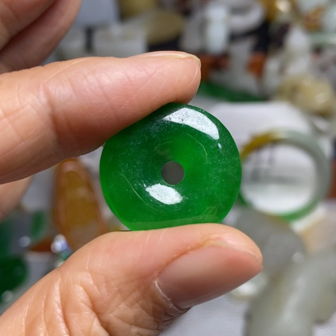 和田玉（糖玉）未镶嵌颈饰