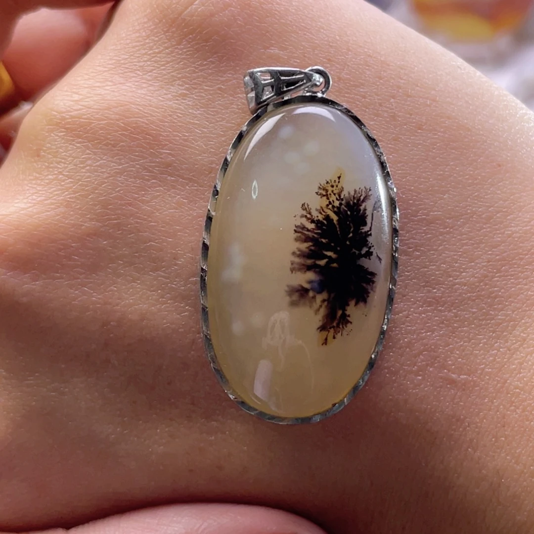 玛瑙/玉髓未镶嵌珠宝奇石