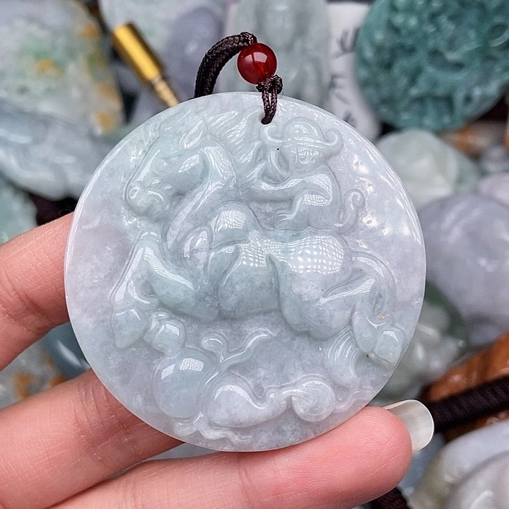 颈饰未镶嵌翡翠翡翠