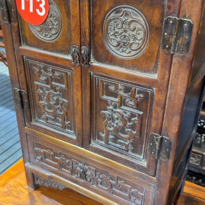 素***累木花梨木柜子一个