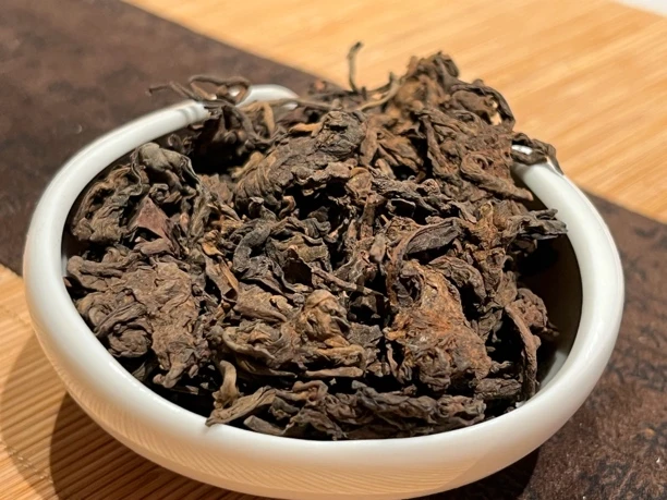 2015年磨烈老茶头100克