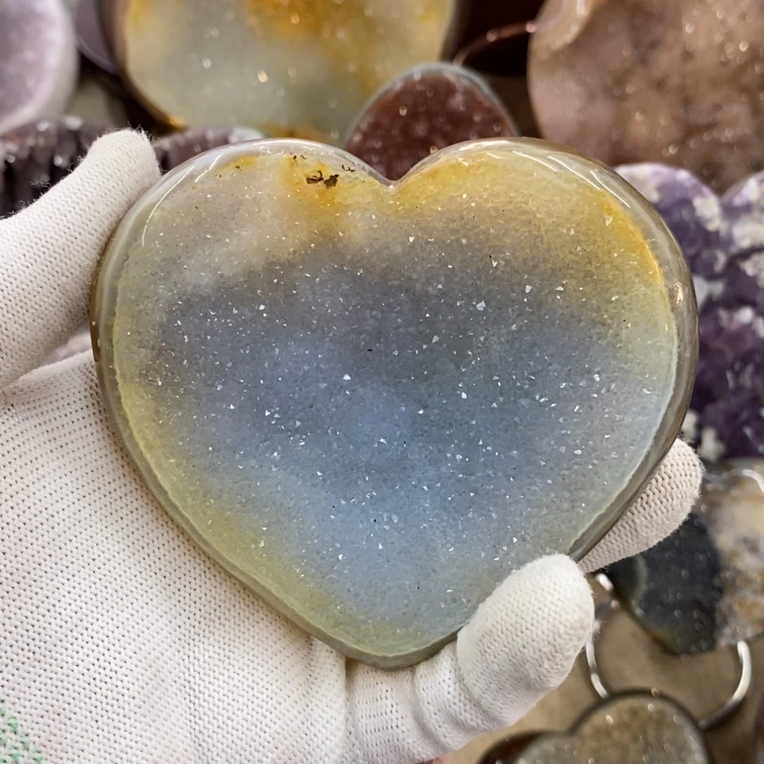 水晶蓝色爱心未镶嵌