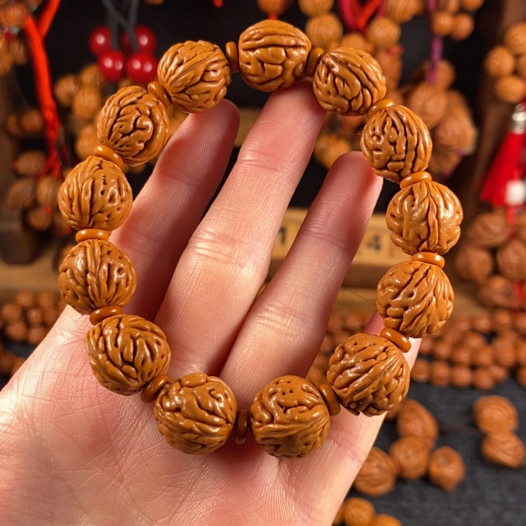 吊坠桃核12链接桃枭手串