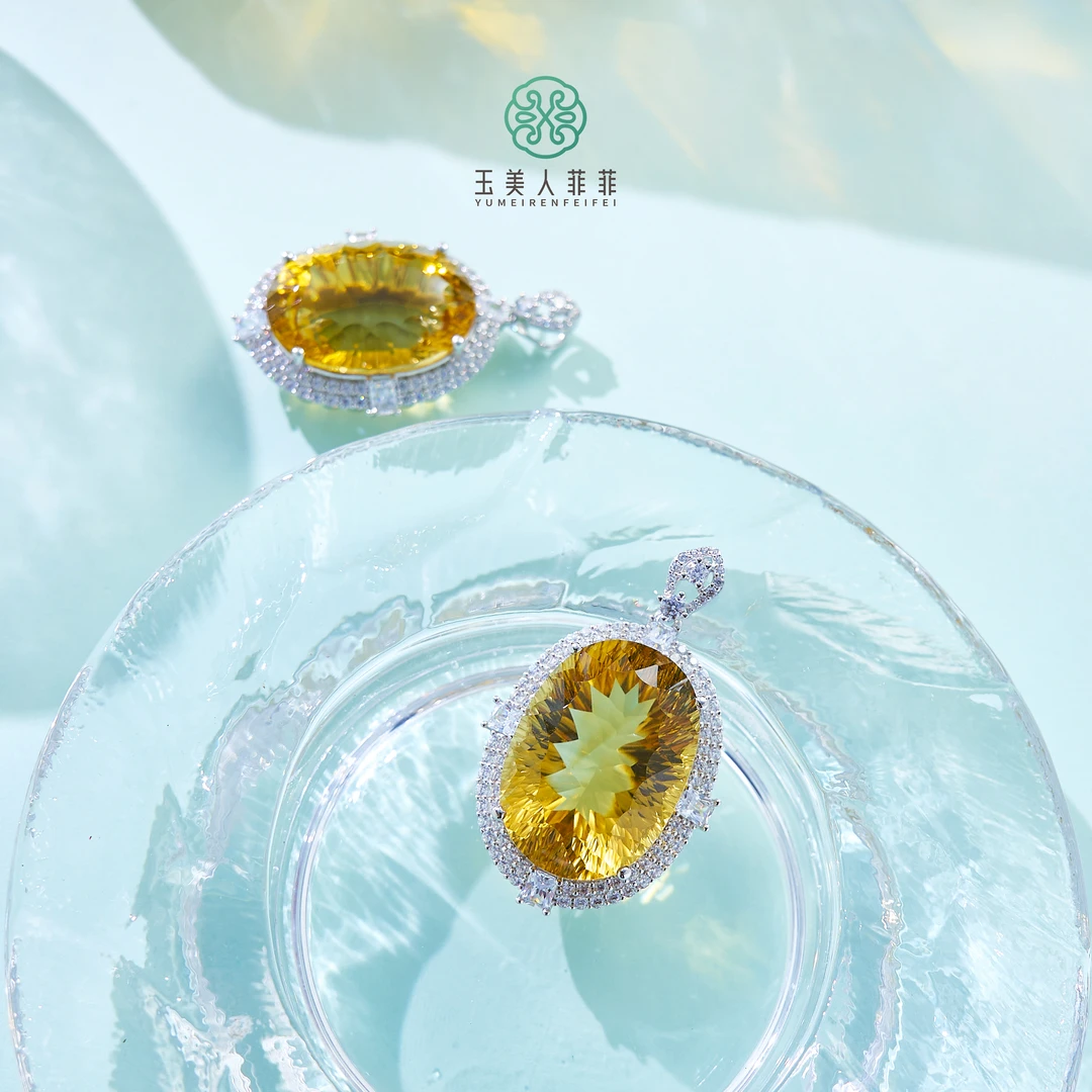 玉美人菲菲-S925水晶椭圆吊坠约18*25mm