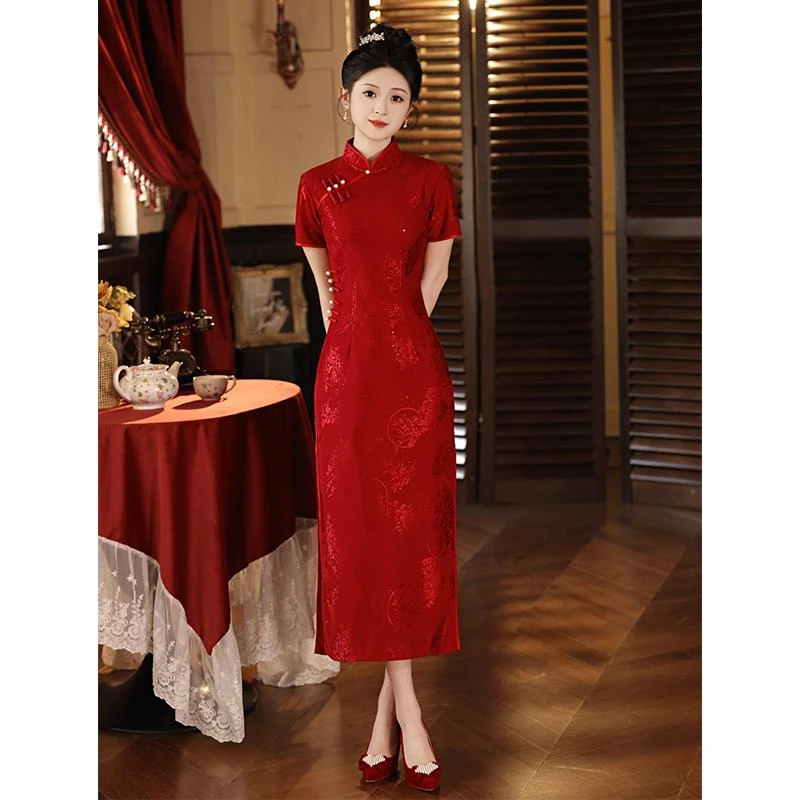 她他百伦红色旗袍敬酒服新娘2025新款夏中式出阁宴订婚礼服裙结婚