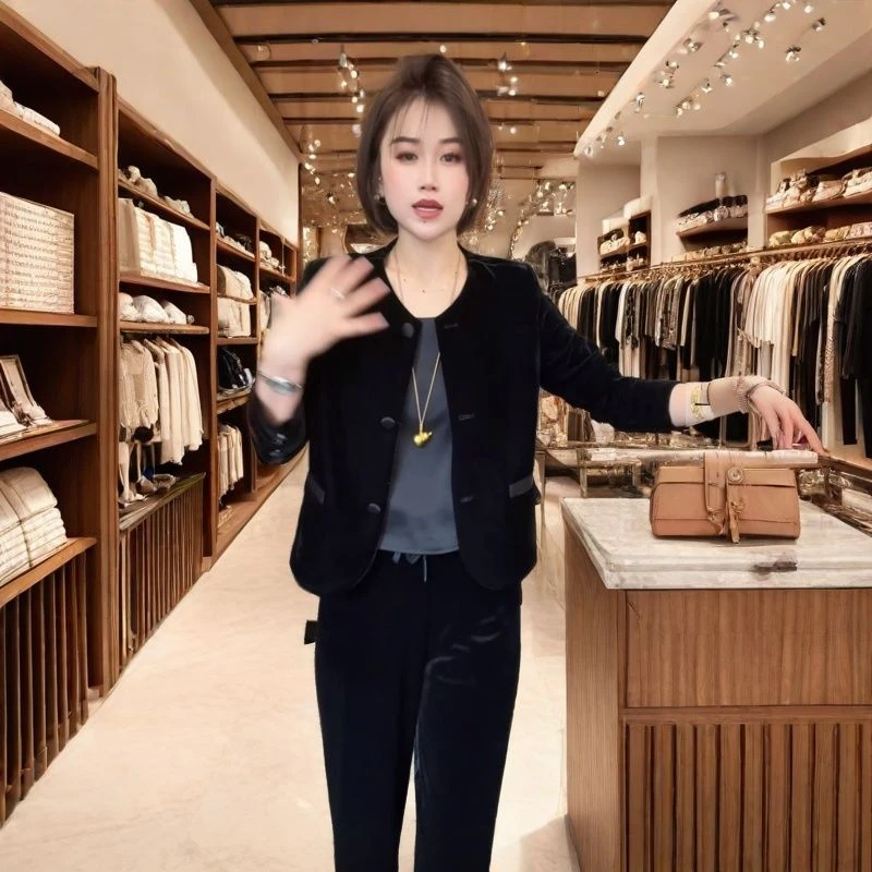 高端春秋新款气质丝绒小衫短外套女时尚洋气减龄休闲显瘦上衣开衫
