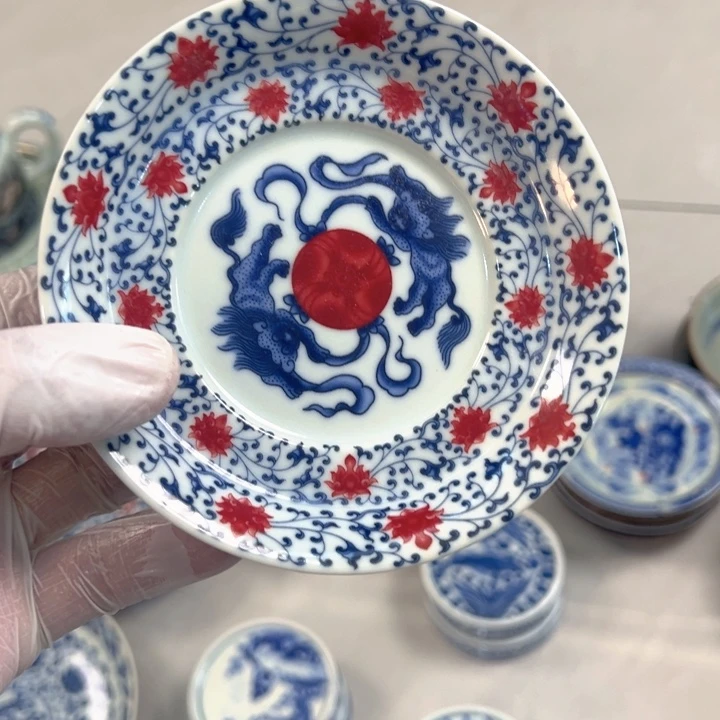 瓷片白青花釉里红缠枝莲平足壶承