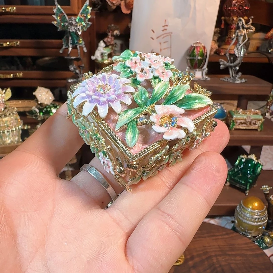 手工制品请勿吹毛求疵