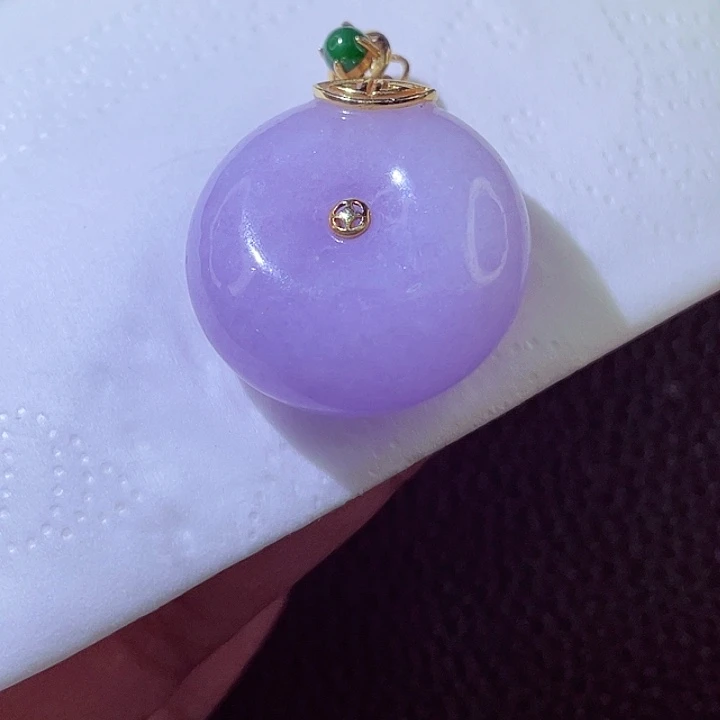 翡翠18K金镶嵌颈饰翡翠