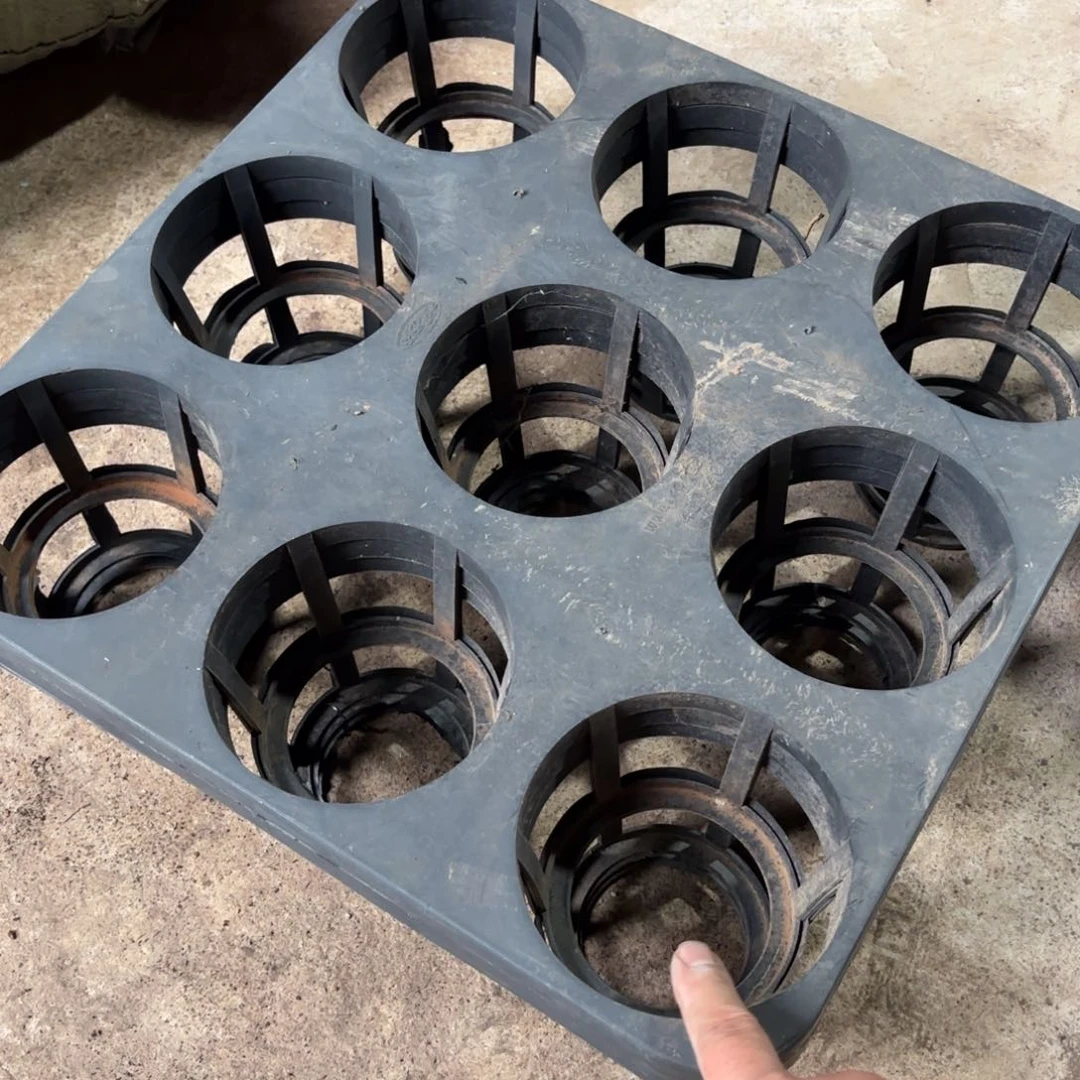 花盆拖架9孔发3个