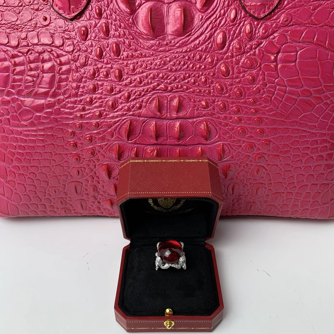 4041戒指--红--精工红戒指赠礼盒