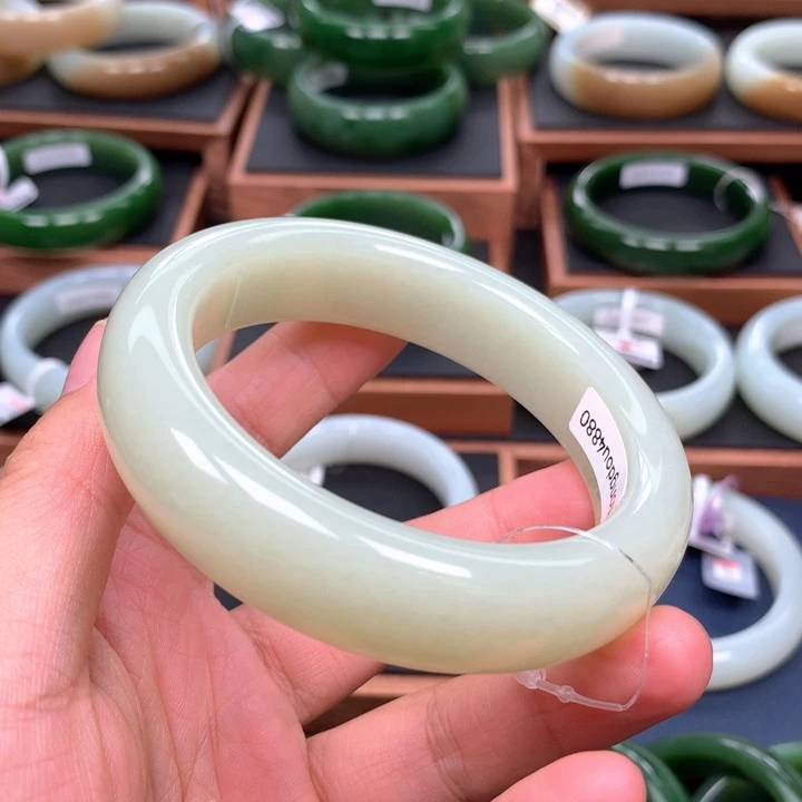未镶嵌手镯和田玉心**念