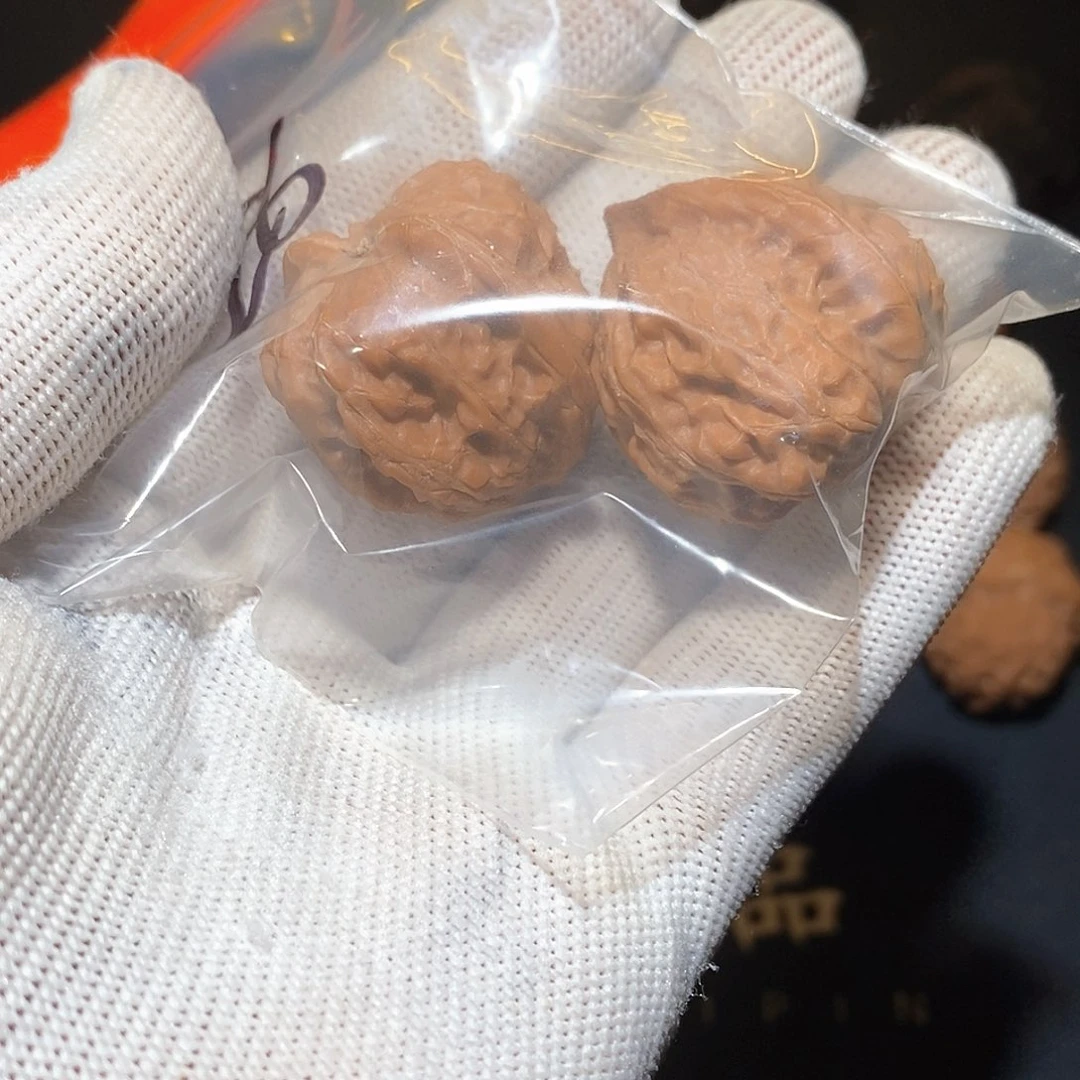 园***️吊坠桃核111333666