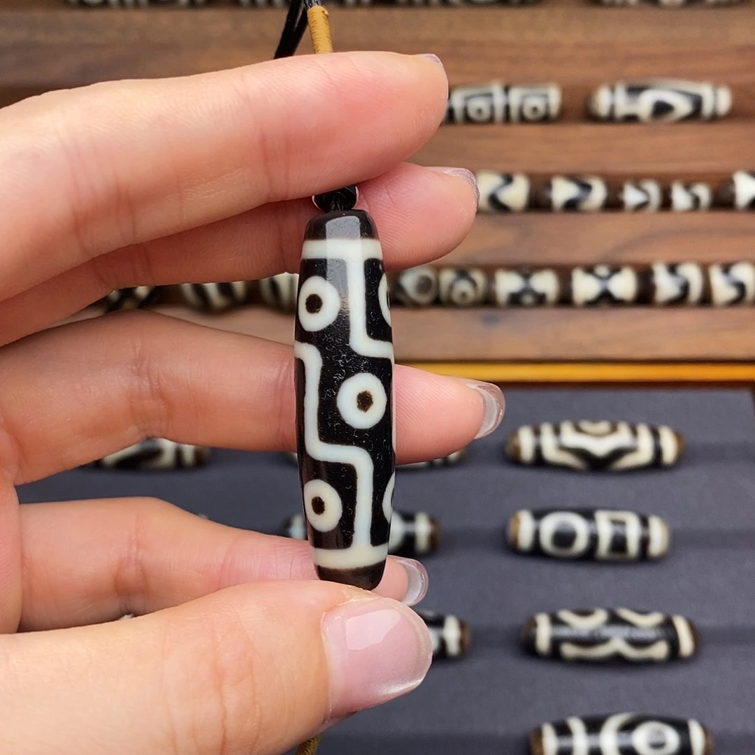 锦***欣玛瑙/玉髓颈饰合金