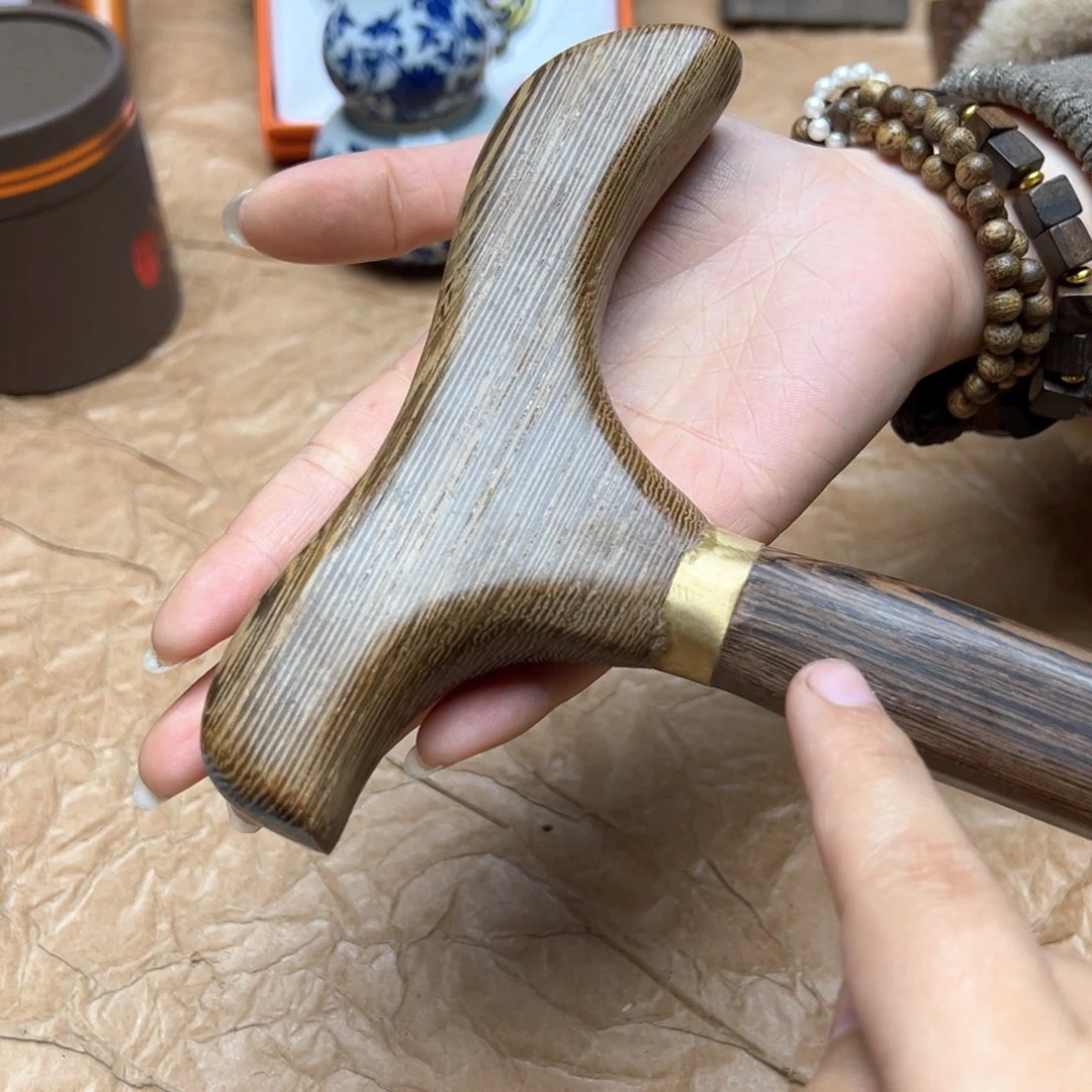 大叶紫檀（黑酸枝木类）