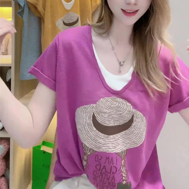 2025夏季新款女士V领短袖T恤衫设计感小众时尚印花假两件短款上衣