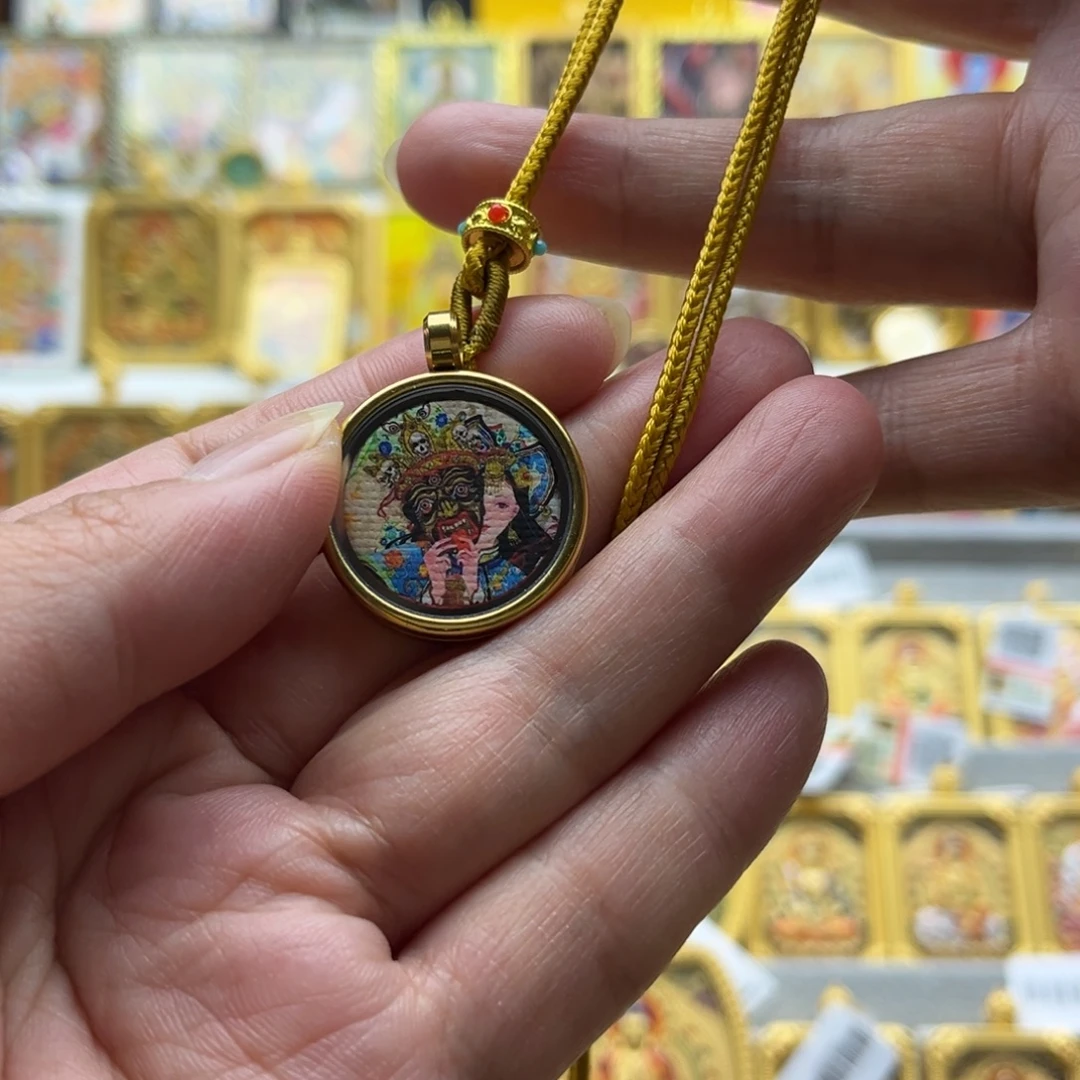 吊坠唐卡的历史悠久的文化遗产