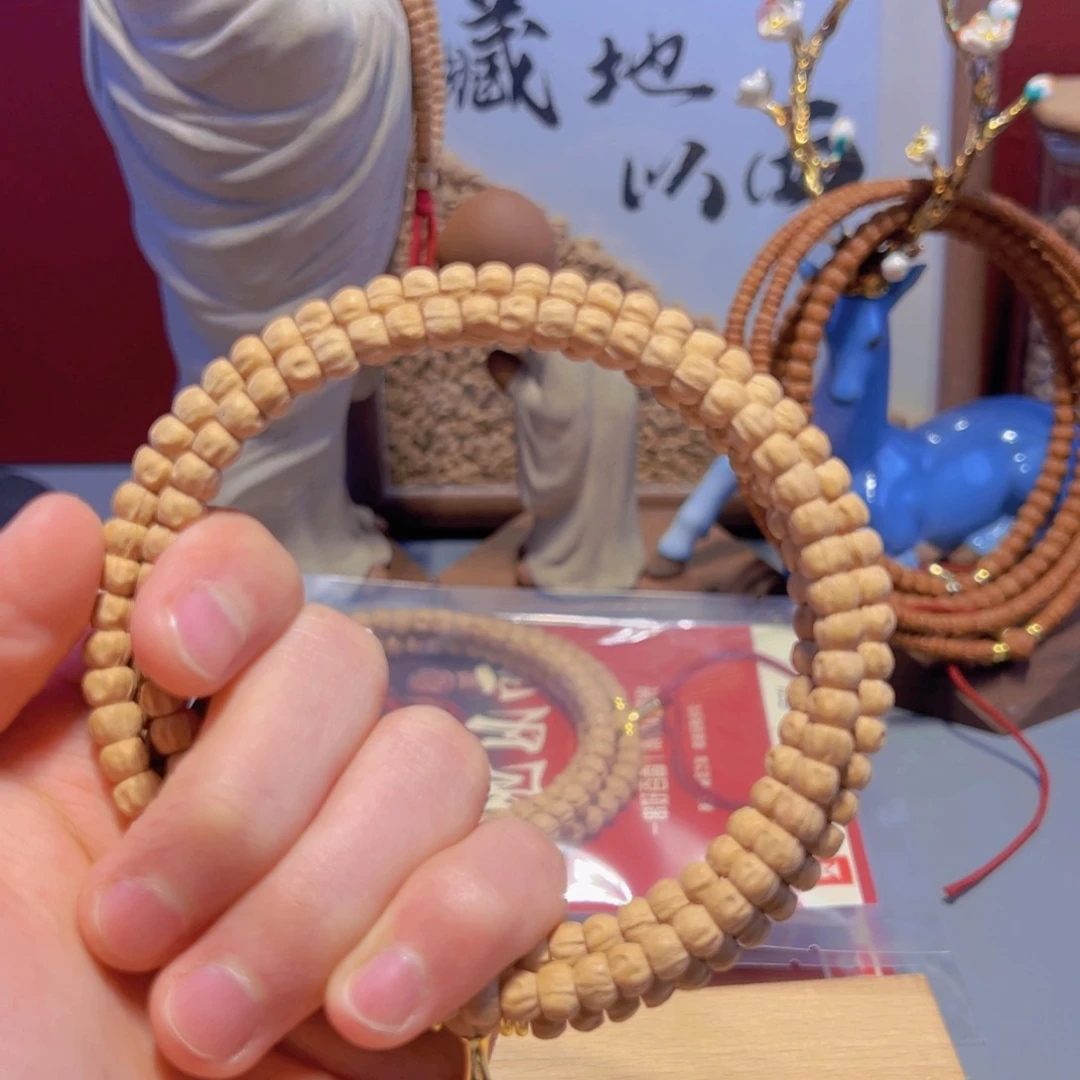 柏香籽/百香籽吊坠M****K