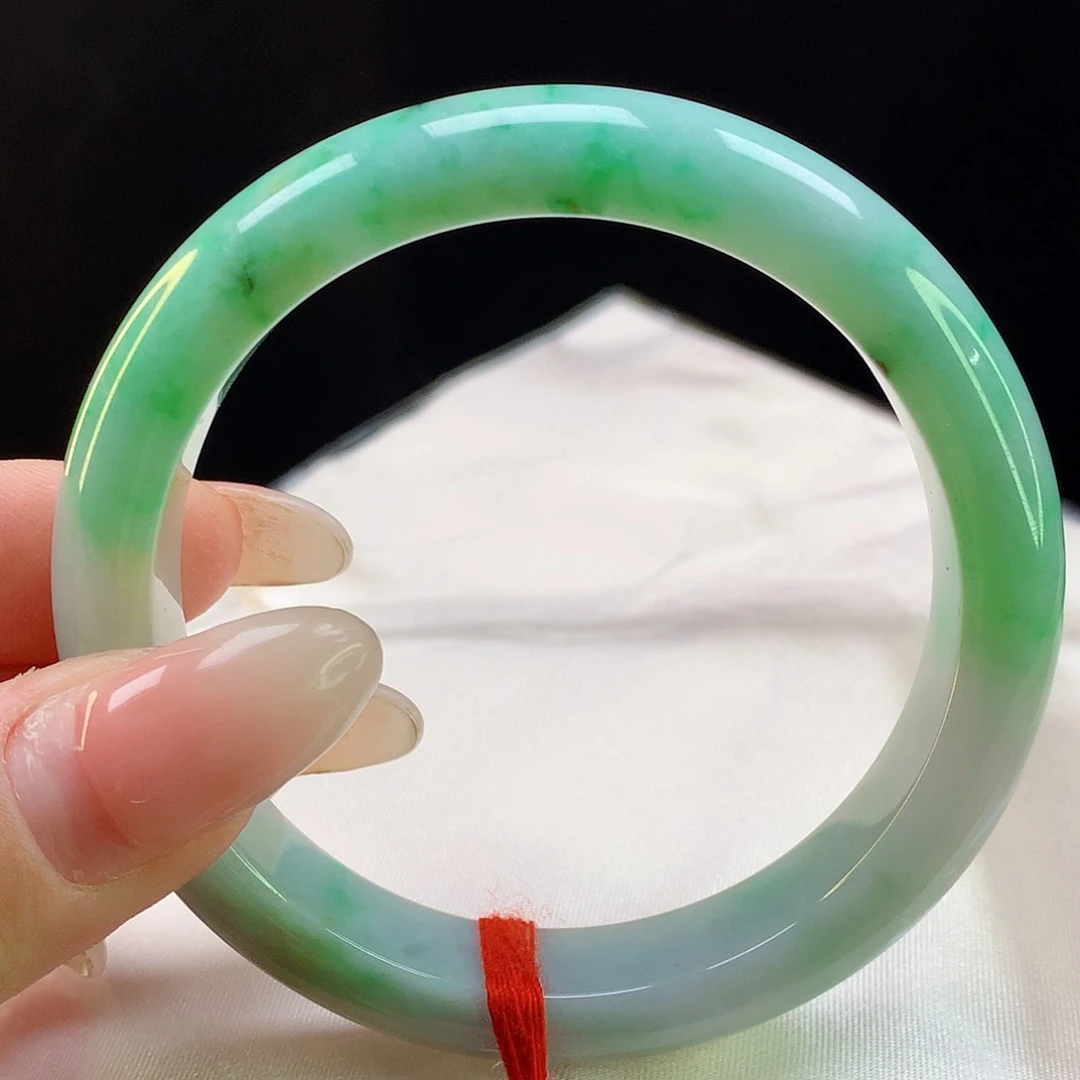 翡翠手镯未镶嵌天然翡翠1169