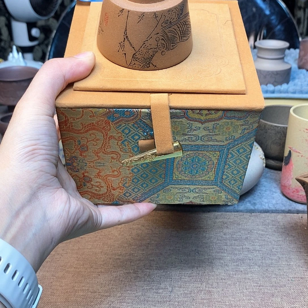 紫砂茶杯宜兴紫砂杯