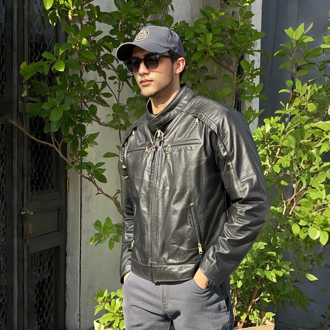 2388欧若风赛车服男款头层牛皮机车赛车服短款时尚修身皮衣男款