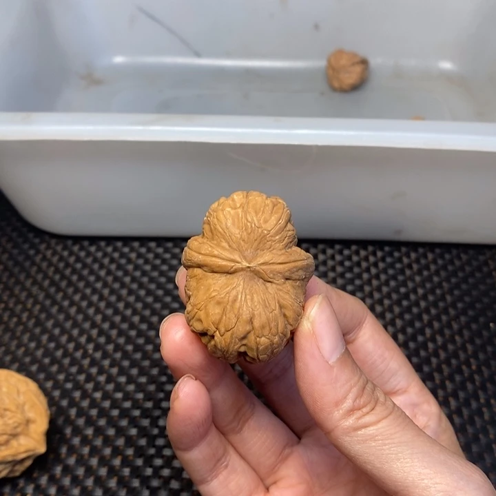 飞***觉吊坠文玩核桃文玩核桃异形单只