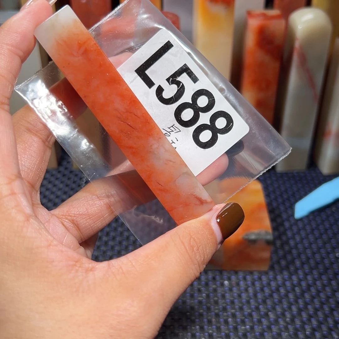 【闪购商品】寿山石印石景*老挝石