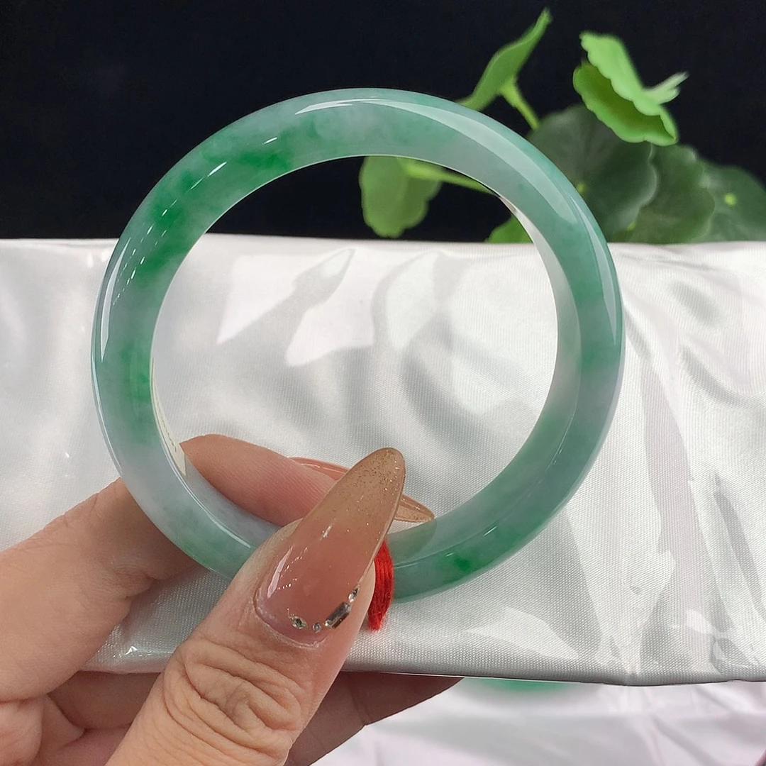 翡翠未镶嵌手镯正59