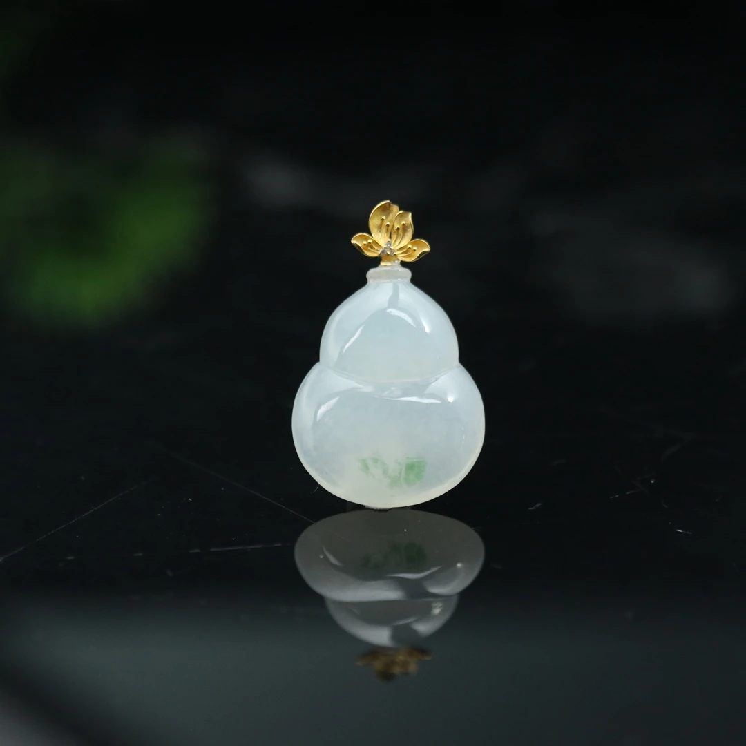 3天然缅甸翡翠A货18k冰葫芦/400765/上海嘉禾拍卖