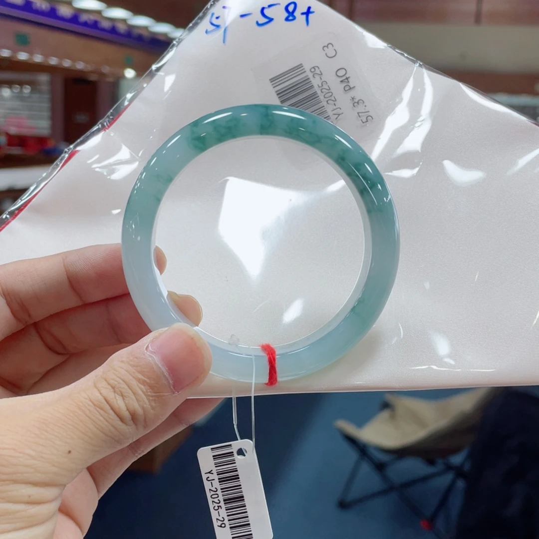 未镶嵌手镯翡翠福利