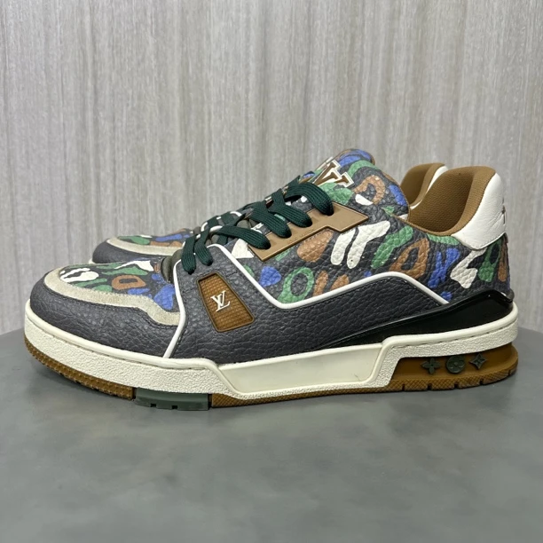 95新 LouisVuitton/路易威登 41码 trainer 灰绿蓝 低帮板鞋