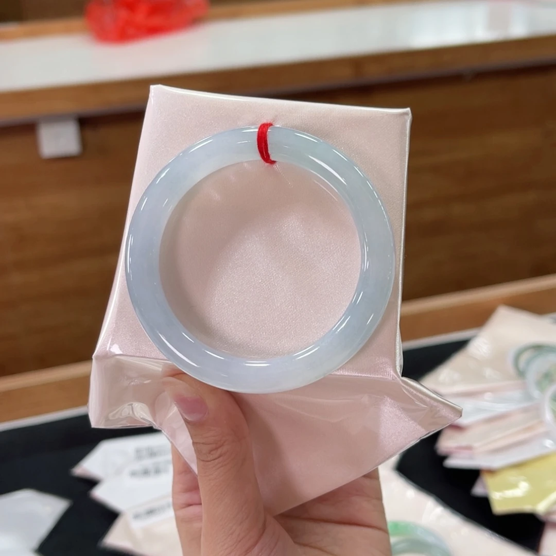 未镶嵌手镯翡翠翡翠