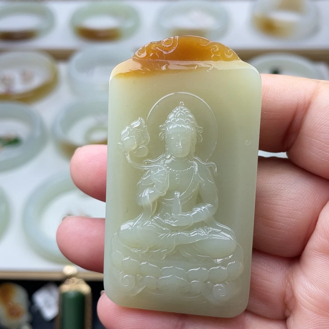 和田玉（糖玉）未镶嵌颈饰