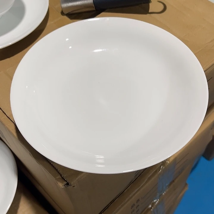 瓷片云白八英寸深盘四个，包邮