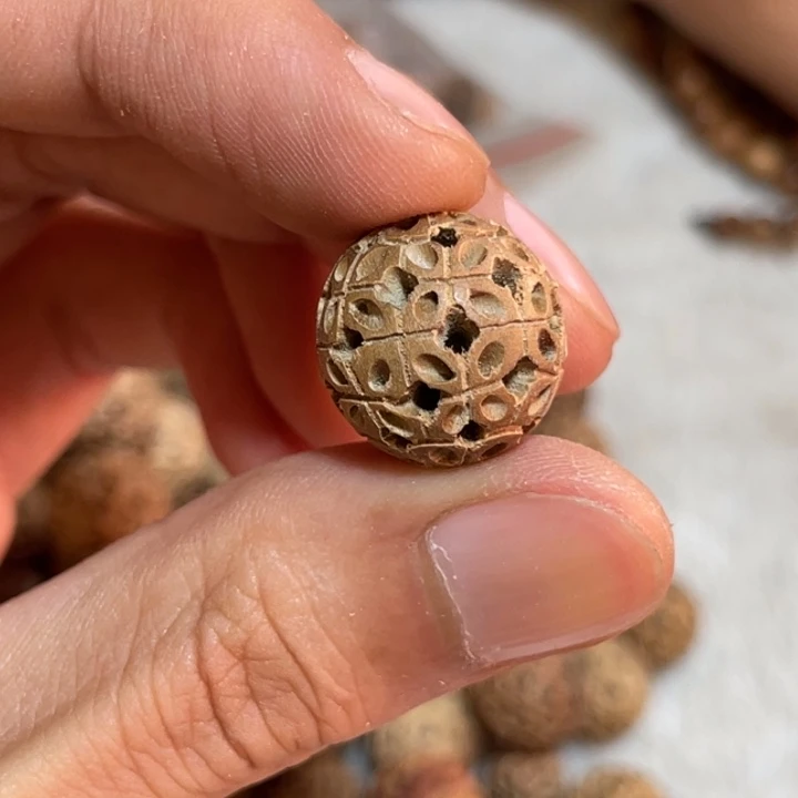 檀香木无事牌四*草雕刻雕刻雕刻