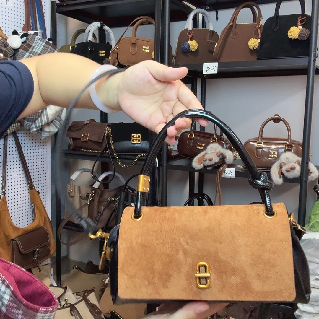 PU黑棕不退不换 福利款