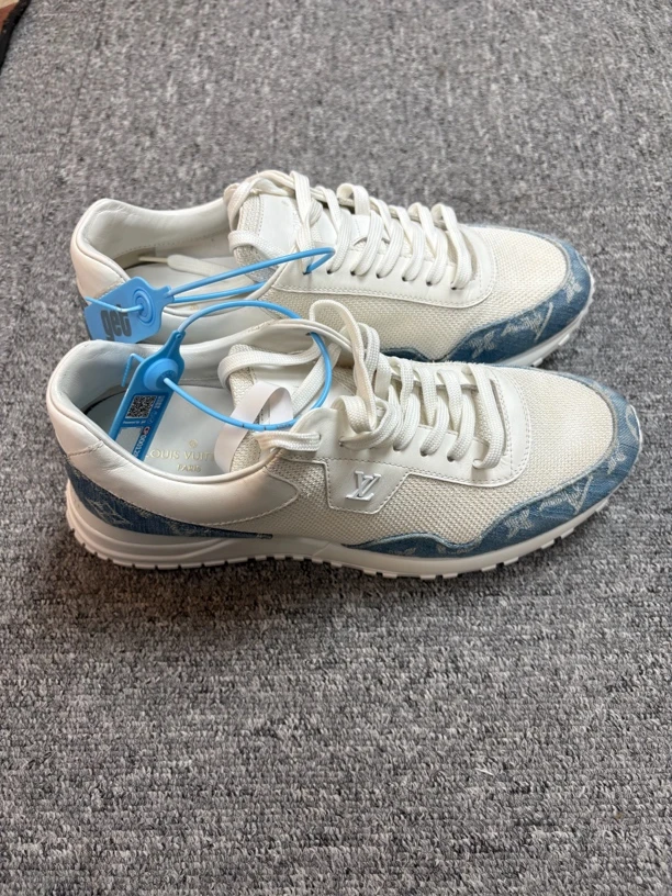 99新 LouisVuitton/路易威登  牛仔运动鞋 42码