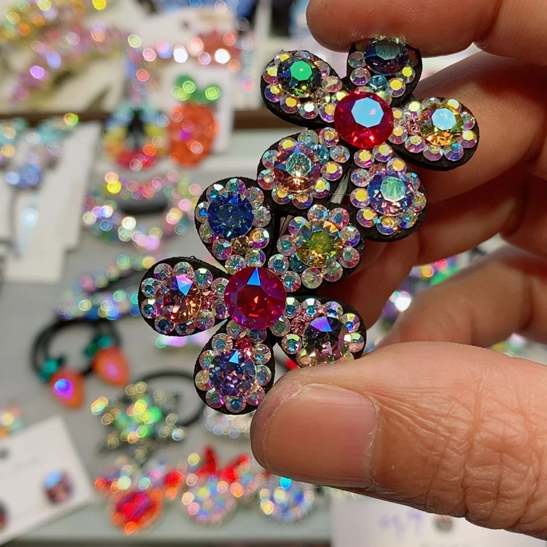 【闪购商品】铁合金皮质