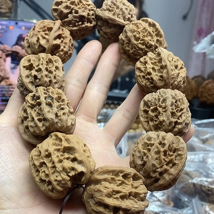 把件文玩核桃38野牛手持