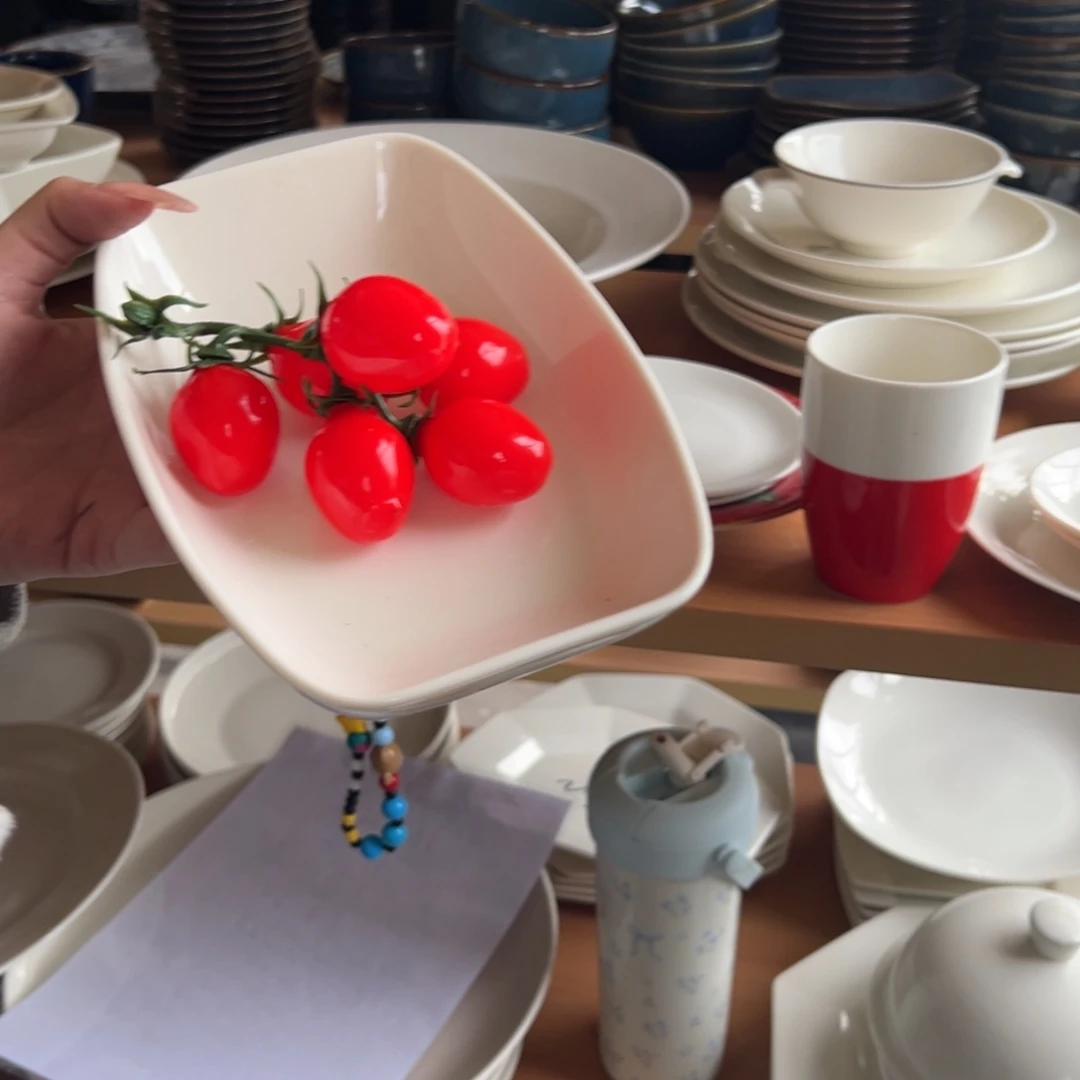 新骨瓷79微瑕暖白 7.5寸长方胖胖深盘