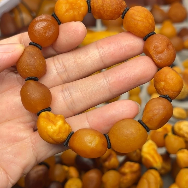 琥珀未镶嵌裸石天然蜜蜡手串
